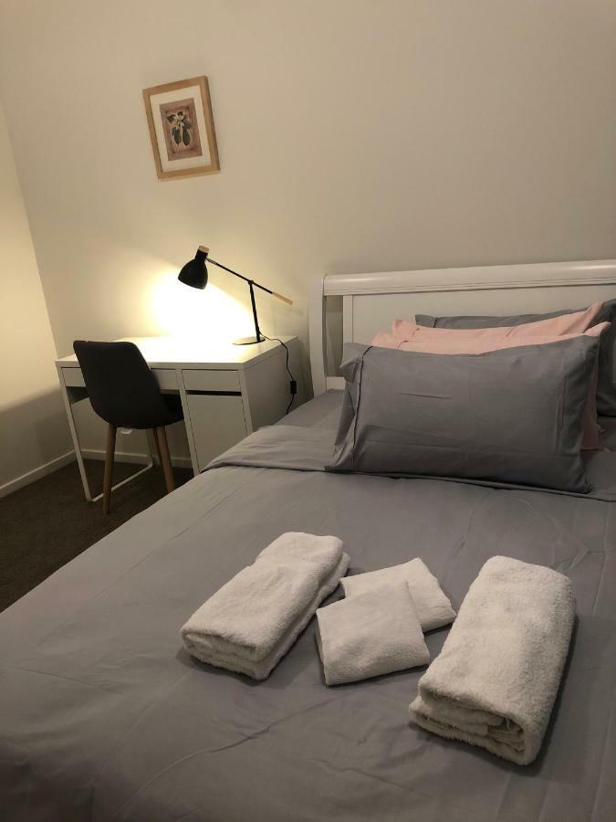 Apple House Tarneit North Apartment Bagian luar foto