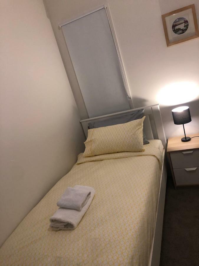 Apple House Tarneit North Apartment Bagian luar foto