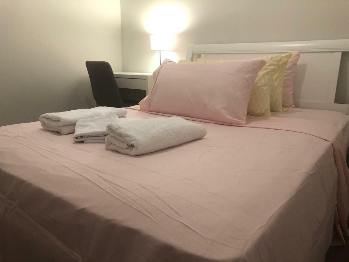 Apple House Tarneit North Apartment Bagian luar foto
