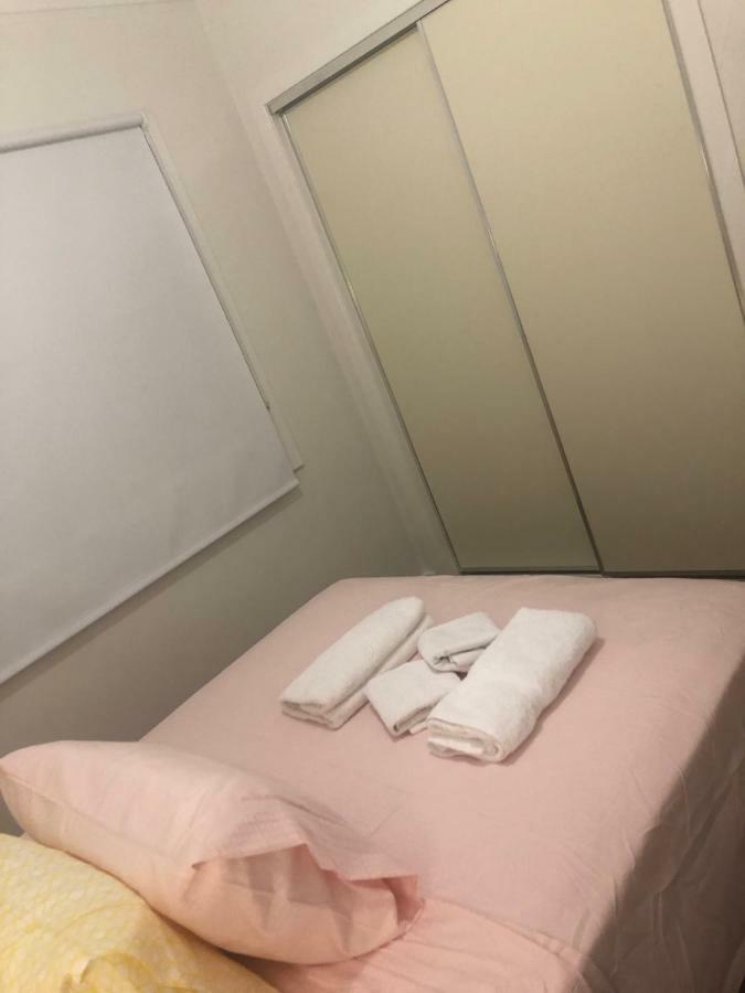 Apple House Tarneit North Apartment Bagian luar foto