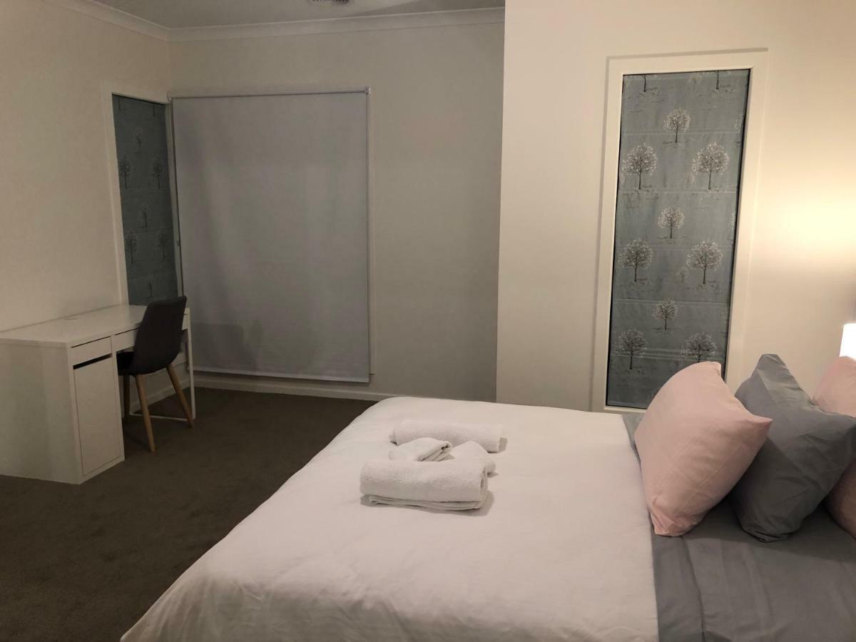 Apple House Tarneit North Apartment Bagian luar foto